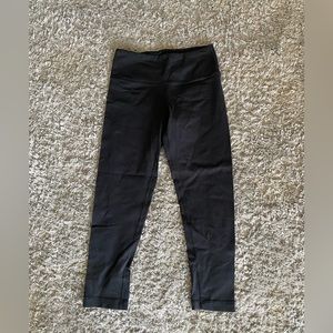 Black leggings 90 degrees